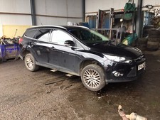 Mk3 Ford Focus Zetec Estate Black 1.6 Litre Diesel 1560cc Window Clip Breaking