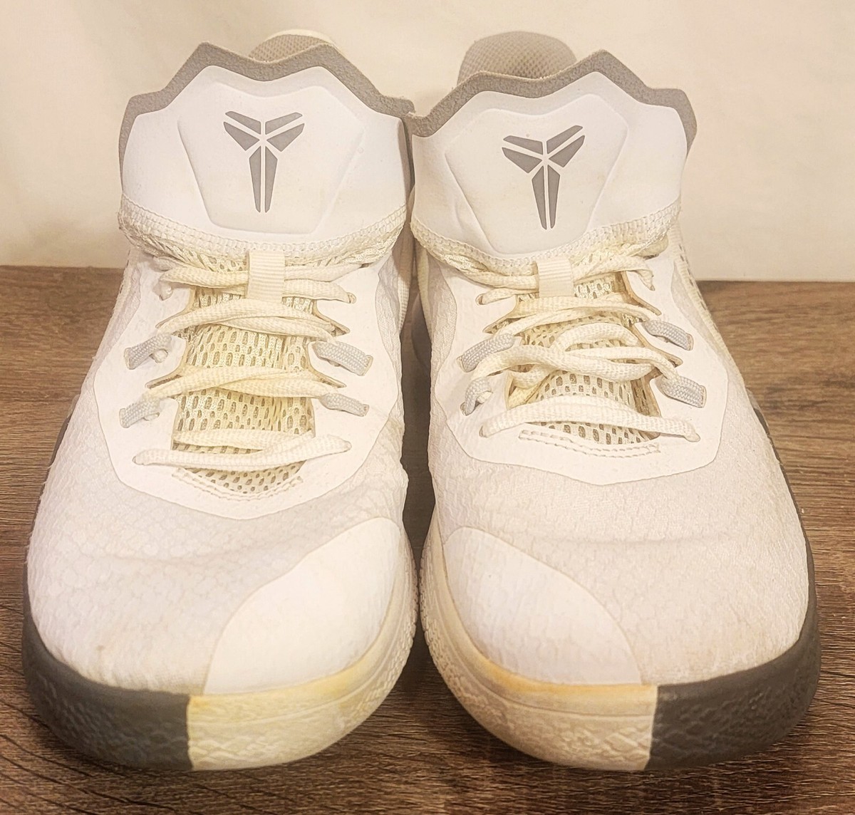 white mamba shoe size