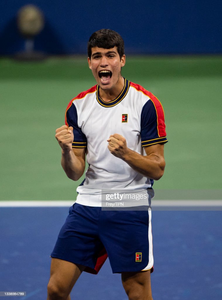 Nike Carlos Alcaraz 2021 US Open PE Tennis Shirt Crew… Gem