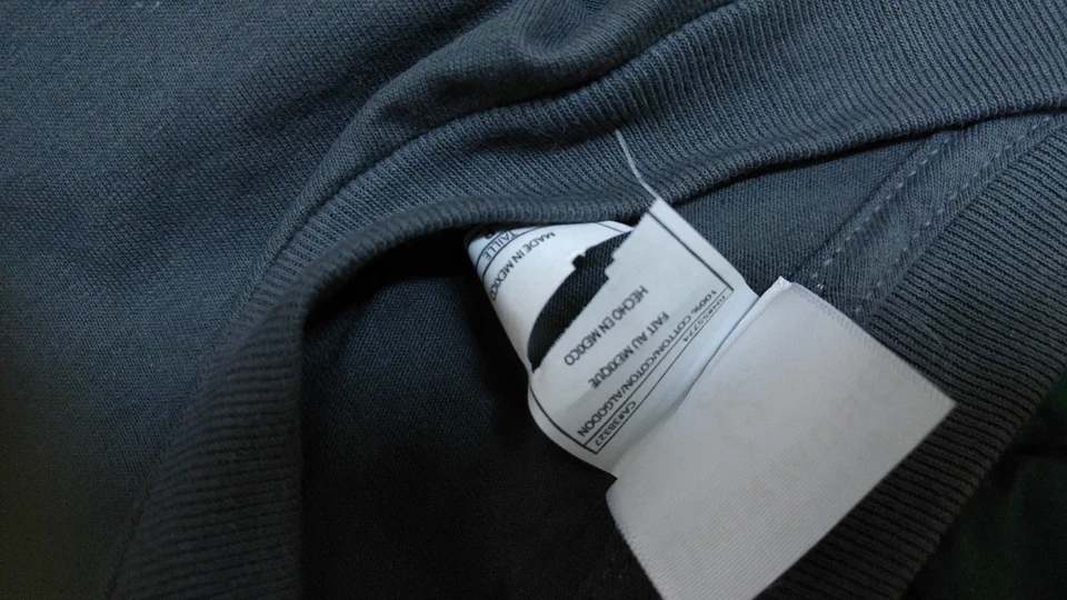 Youth Browning Buckmark L/S T-Shirt Sheds & Camo Charcoal Youth Small 161147 - Image 4 of 4