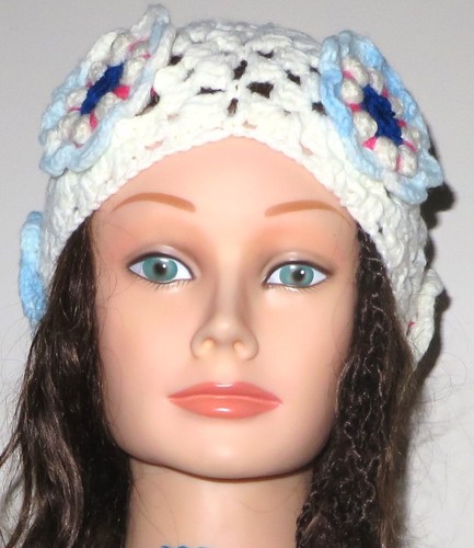 New Crochet White Floral Size S (20 Inches Circumference) Headband Ear Warmer - Picture 2 of 7