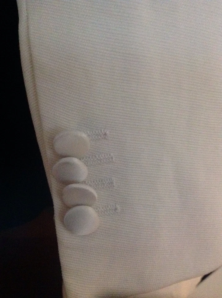 ISAIA - IVORY COLOR DINNER TUXEDO JACKET COAT-SATIN LAPELS - Size 48 EURO - Image 4 of 4