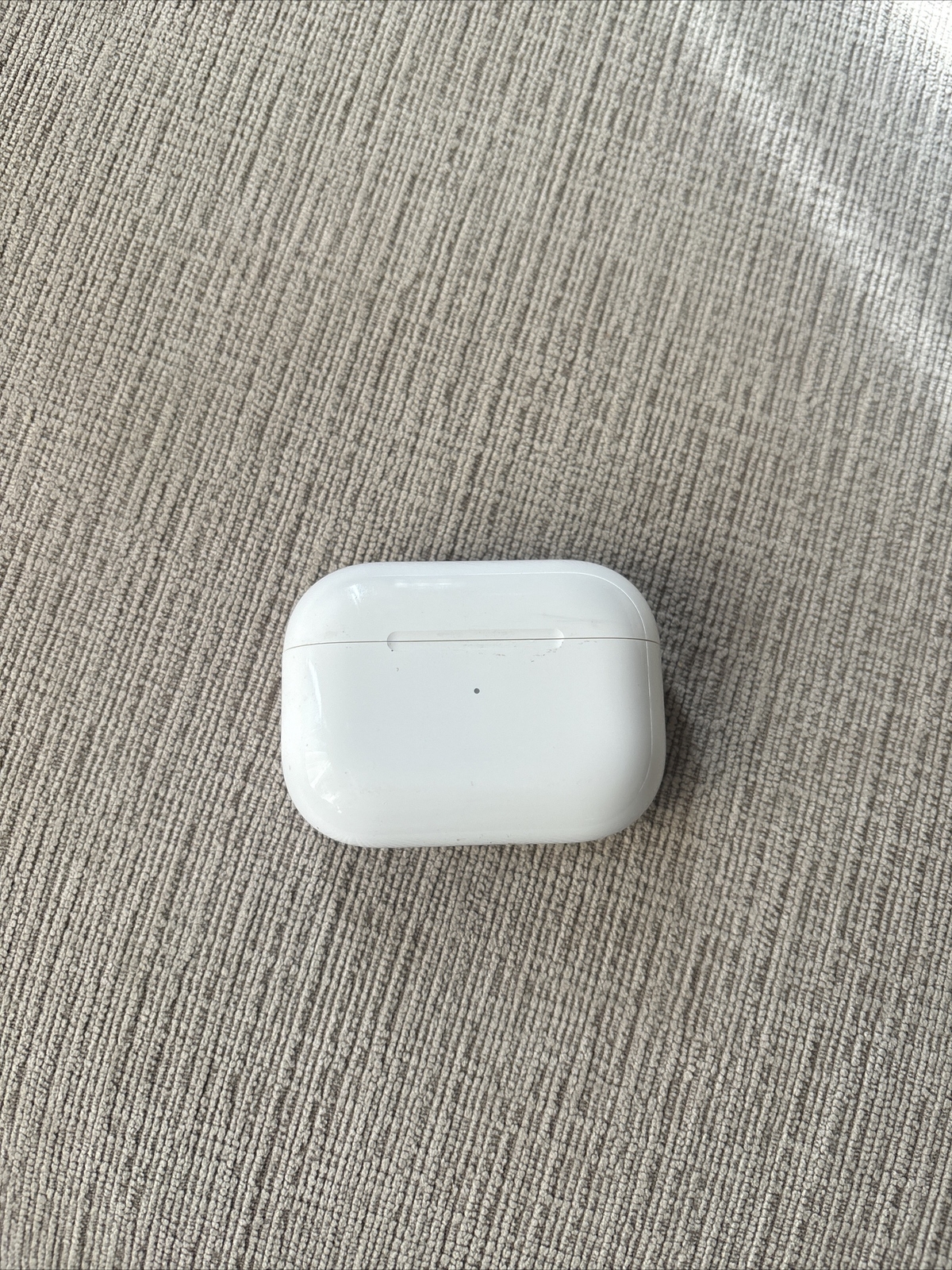 Apple AirPods Pro 2nd Gen Replacement Case – Official Accessory-image