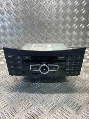 MERCEDES-BENZ E W211 Musik-Player mit GPS A2129005325 2.20 Diesel 2014 32453832 - Bild 1 von 4
