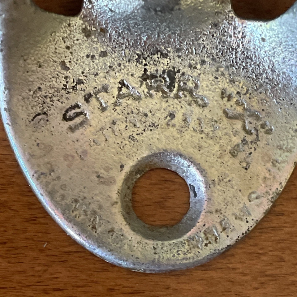 Vintage Starr X Metal Drink Coca-Cola Bottle Opener Made in USA 3.25” X 2.75”X1” - Image 4 of 4