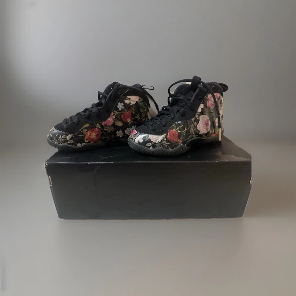 耐克 Little Posite One PS Floral 11 儿童 — 第 2/4 张图片