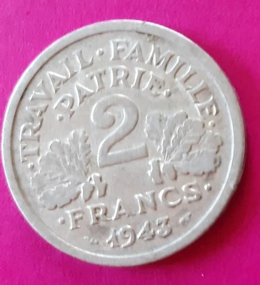 Pièce de monnaie de 2 F en aluminium de 1943-Etat Français- Francisque. - Photo 1/2