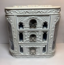 Flower Knows Shell's Jewel Makeup / Jewelry Box, Official NEW READ Small Flaws