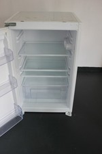 Einbauk&uuml;hlschrank weis nicht Neu aber unbenutzt !