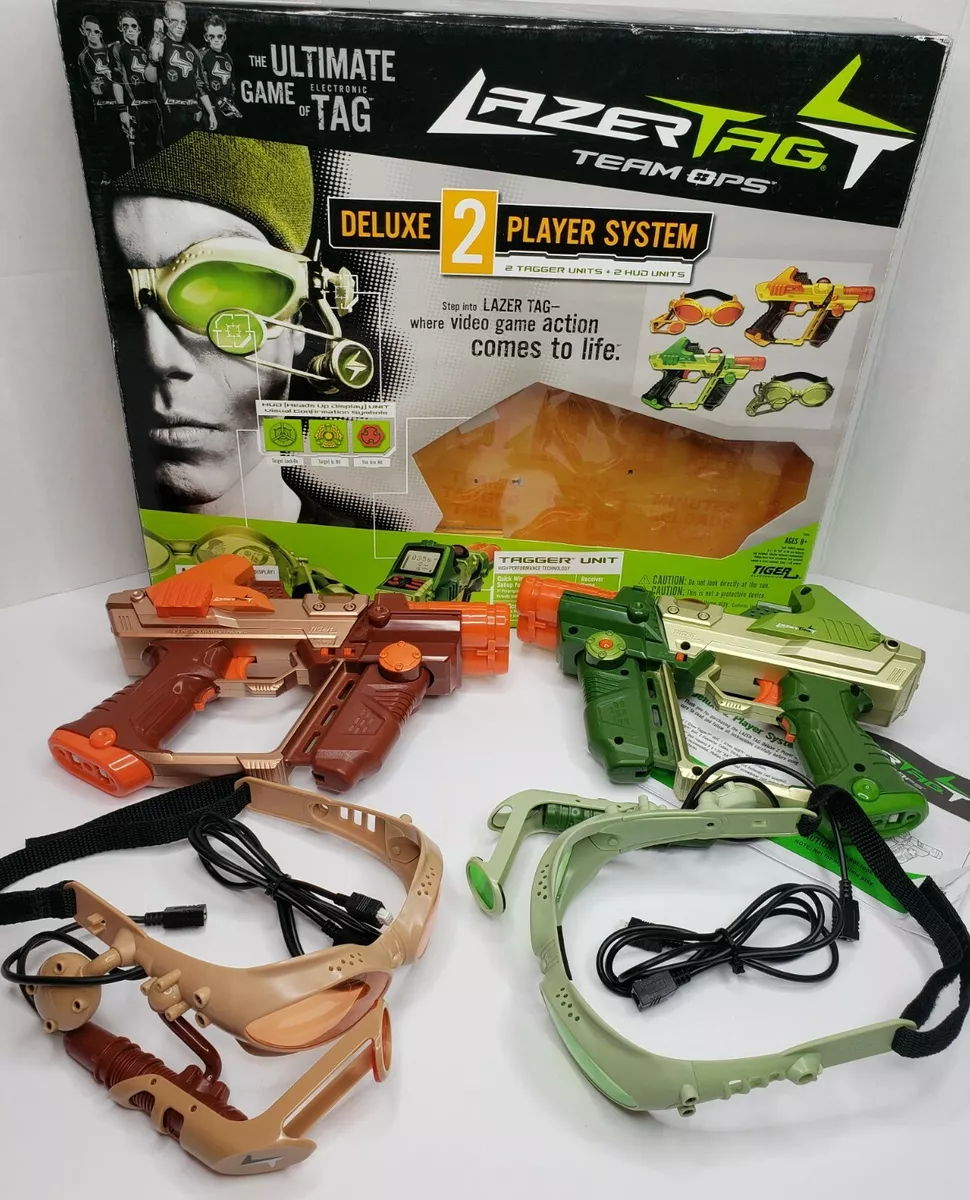 Lazer Tag Team Ops Deluxe 2-Player System w/ 2 Guns Huds Goggles - S10