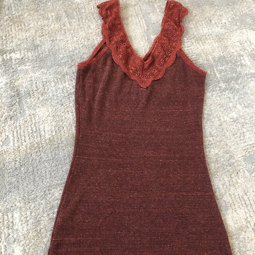 We The Free rotes Damen-Tanktop klein zierlich Spitzenbesatz zu ärmellos - Bild 9 von 14