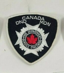 DND Dept of National Defence Canada Fire Rescue Services Black Silver 4 x 4 NEW