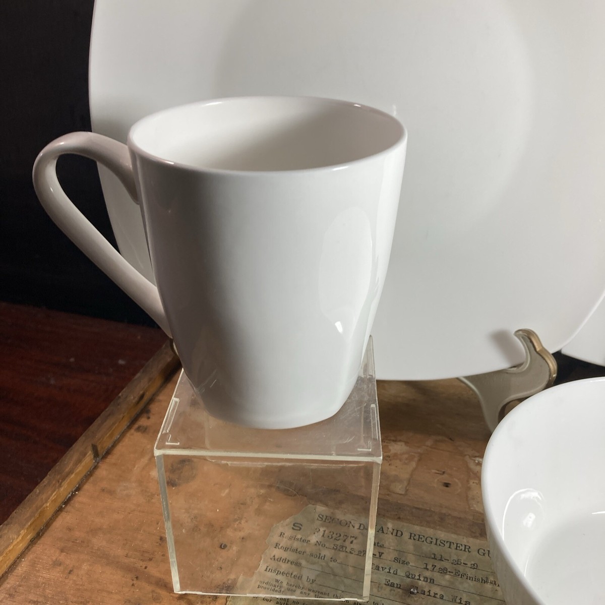 Tabletops Unlimited Quattro White Studio Tu White Bone | eBay