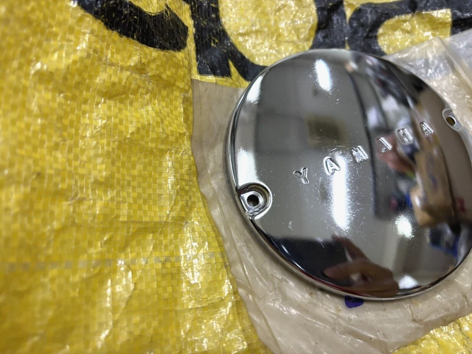 Yamaha AS2C HS1 YDS3 YDS5 YM1 YM2C R3 TD2 TR2 YA6 YR1 YR2 Cover Generator NOS - Image 3 of 4