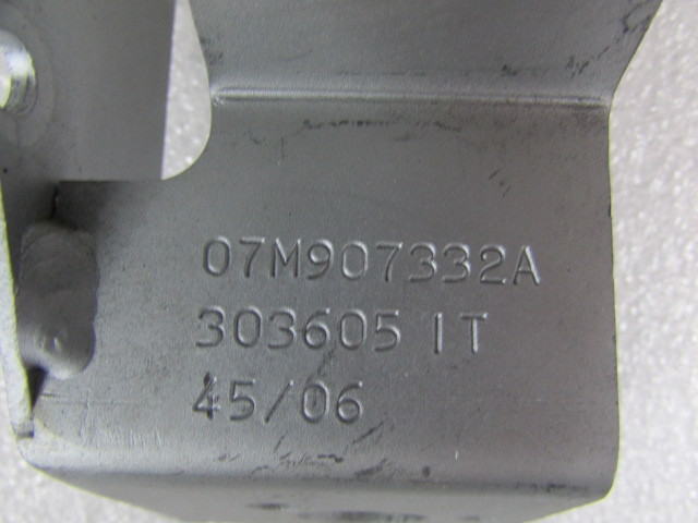 Lamborghini Murcielago, Throttle Boddy Actuator Bracket, Used 07M907332A