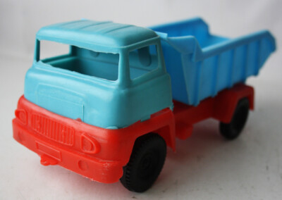 Vintage Jouet Toy Plastic Camion Plateau Made in Yugoslavia Années 80