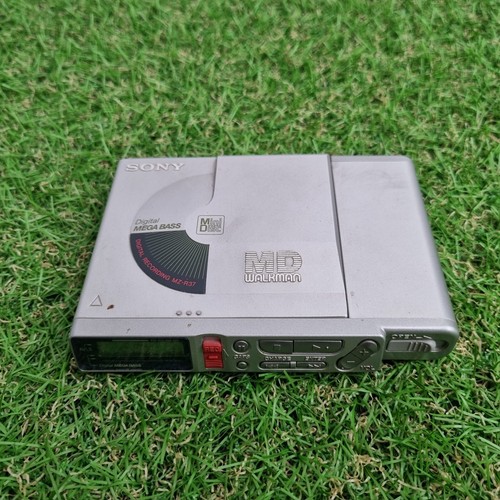 Vintage Sony MZ-R37 Portable Minidisc Player/Recorder Japan Silver