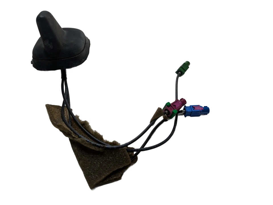 Volkswagen Passat 2010-2015 OEM antena techo aleta de tiburón radio conjunto audio Foto 4 de 4