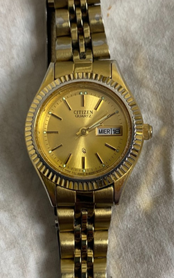 Citizen Womens 6000-R00421 Quartz Watch Gold Bracelet Band  display picture 2