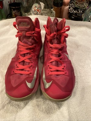 Men s Nike Hyper Disruptor Pink For Breast Cancer   Basketball Shoes Size 9