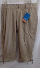 Columbia Saturday Trail Capri Walking Trousers Womens Size 6R Khaki NWT