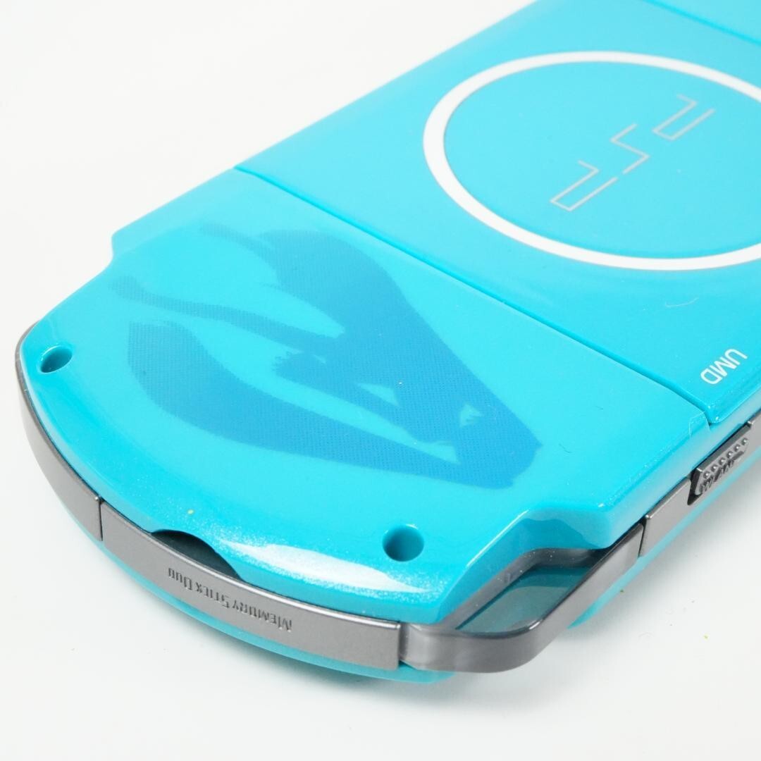 希少 PSP3000初音ミクモデル