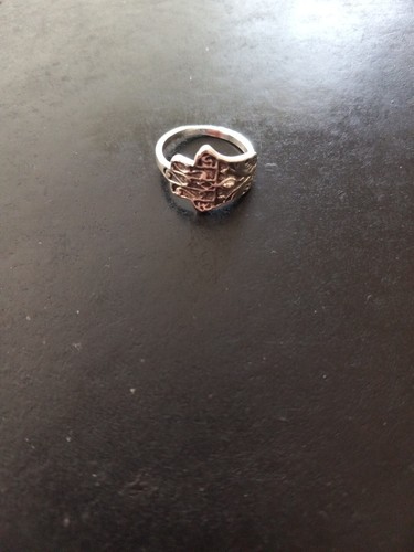 VINTAGE BOHEMIAN WOMENS SILVER FASHION RING. SIZE 4.25 - Picture 3 of 3