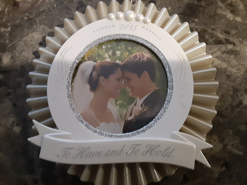 2015 Hallmark Keepsake Wedding ornament- new