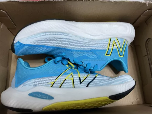 New Balance Rebel V2