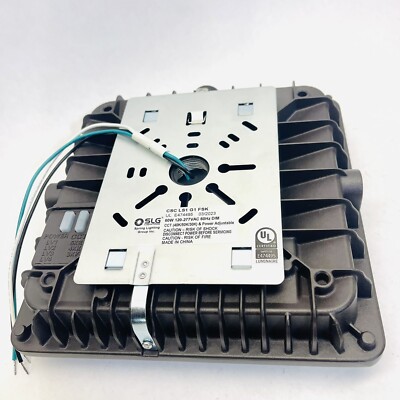 SLG OUTDOOR LED CANOPY WATERPROOF COMMERCIAL LIGHT CSC LS1 G1 FSK 60W/120-277VAC