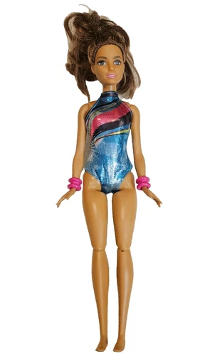 Barbie Traumhaus Abenteuer Teresa Spin 'n Twirl Turnerin Puppe Neysa Gesicht C387G