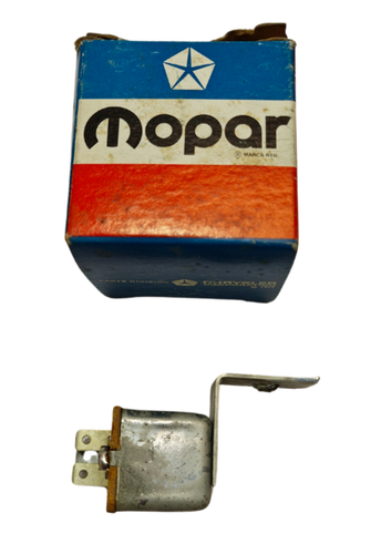 1970 Dodge Plymouth Road Runner B Body Horn Relay & Bracket 2983607 NOS - Picture 2 of 7