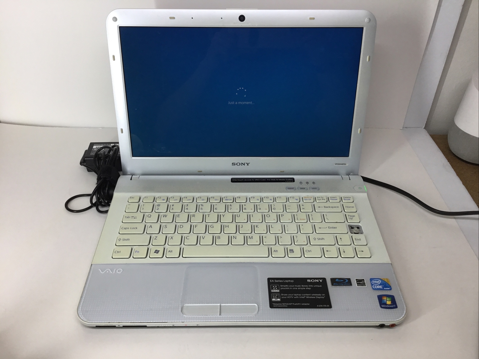 SONY PCG-21513N パソコン本体のお値段は0円タダ無料です。 動作確認済】SONY PCG-21513N 一体型PC Core i5-2450M SSD 新品 500GB