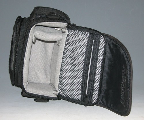 Lowepro EDIT 110 Nylon Camera Bag - Black (No Shoulder Strap) - Picture 5 of 6