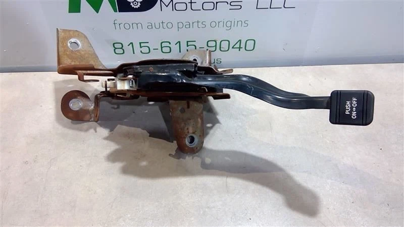 2018 - 2020 NISSAN ROGUE SPORT EMERGENCY PARKING ASSIST STOP BRAKE PEDAL - Image 3 of 4