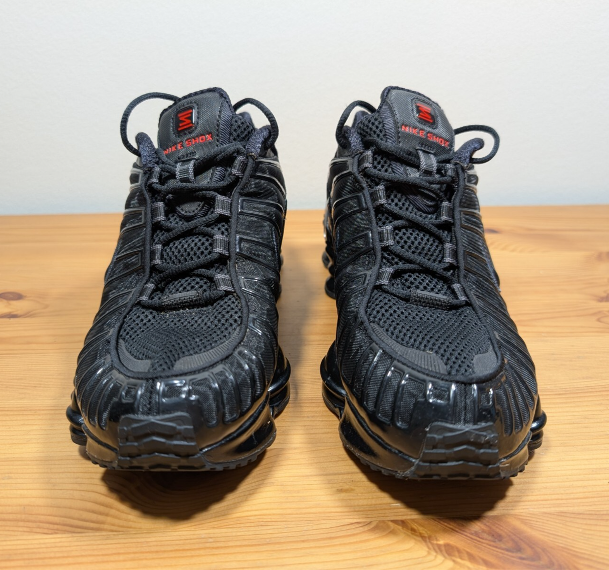 Nike Shox TL Men's Size 8 Metallic Hematite Triple Black Shoes