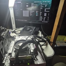 MSI B850 GAMING PLUS WIFI PZ Motherboard Socket AM5/B850/DDR5/S-ATA 6Gb/s/ATX