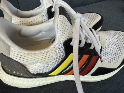 Neuwertige Turnschuhe von Adidas
