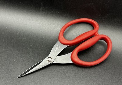 Tim Holtz Tonic Studios Micro Serrated Scissors Red Handled Titanium