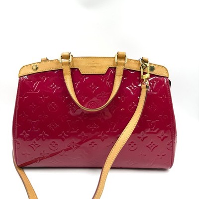 Pre-Owned Louis Vuitton Vernis Brea MM Rose Indien Monogram Shoulder Bag