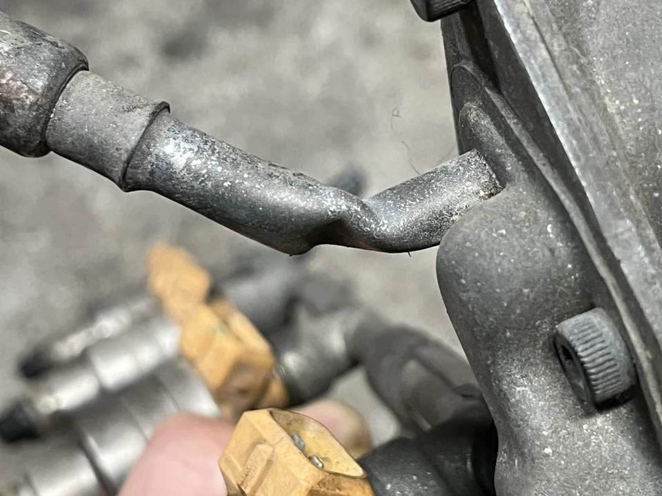 Camión Ford serie F 1987-1994 Bronco 302 5,0 L V8 carril inyector de combustible + inyectores Foto 4 de 4