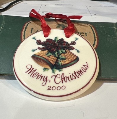 Longaberger Merry Christmas 2000 Ceramic Tie-On Basket Accessory with Ribbons