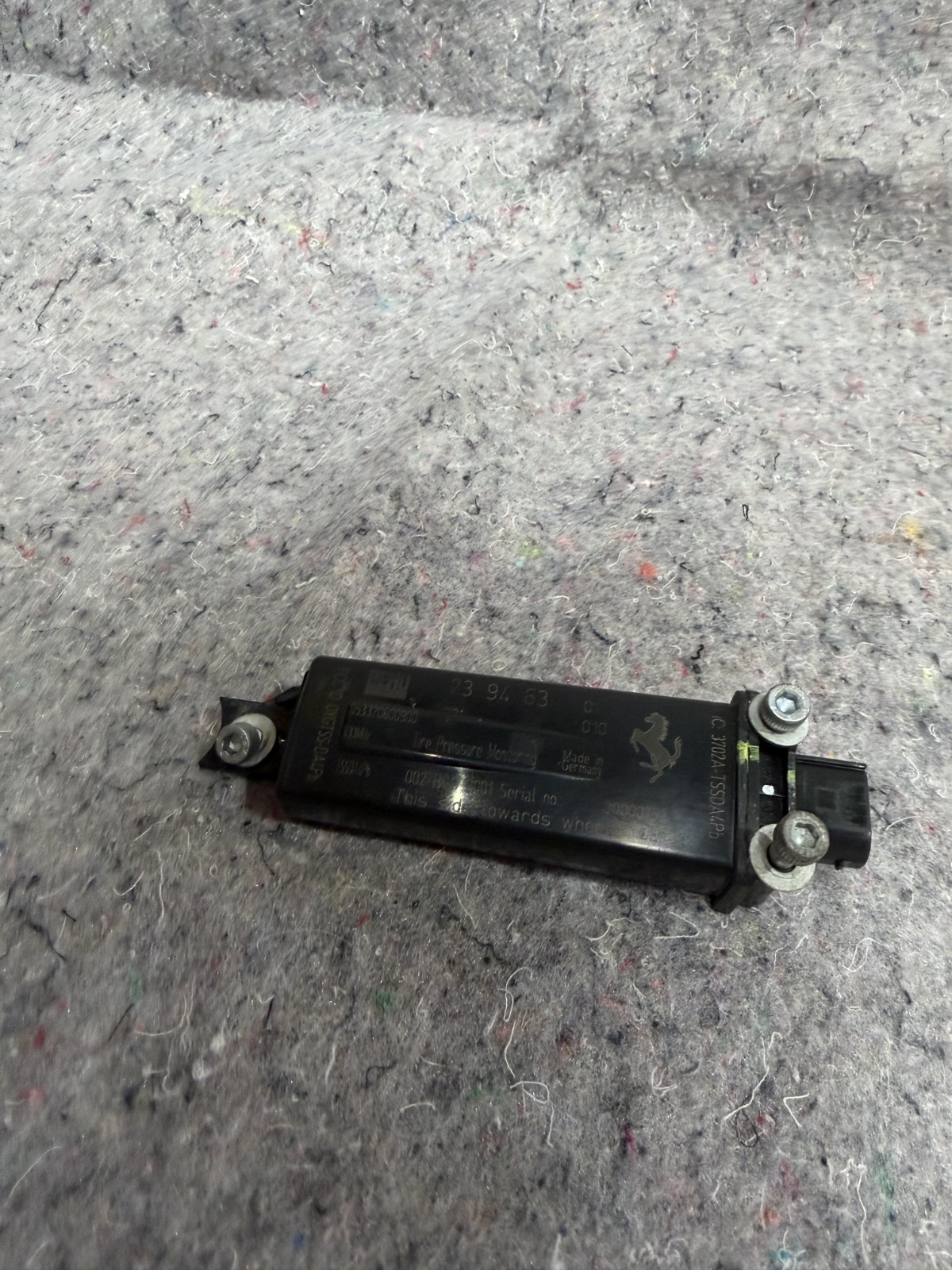 Ferrari F430 Tire pressure antenna
