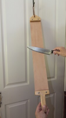 KANGAROO STROP TAIL & SKIN LEATHER 2 TYPES IN ONE HANGING 650mm X 90 Giganteus