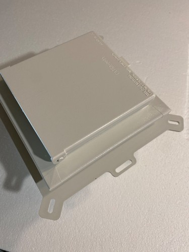 Caja eléctrica Arlington DBVS2W-1 bajo perfil EN CAJA con cubierta resistente a la intemperie - Imagen 8 de 9
