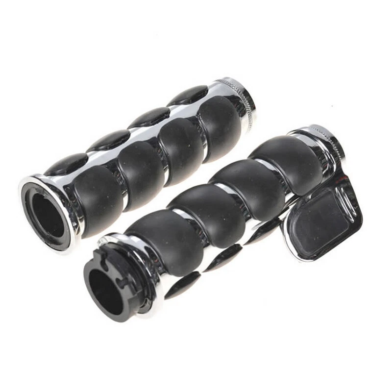 Motorcycle hand grips for Yamaha Road Star Roadliner Raider SCL Raider Raider S - Image 2 of 4