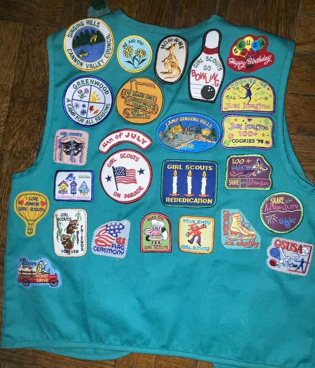 ベスト+ジレ VINTAGE - Girl Scouts USA Patch Design Vest s-l400.jpg