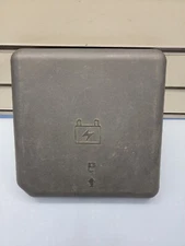 🔥03-06 SILVERADO SIERRA TAHOE SUBURBAN DENALI FUSE BOX TOP LID COVER OEM