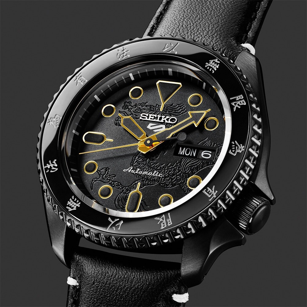 SEIKO Sportmatic 5 メンズ腕時計 自動巻き 210 Seiko 5 Sports SRPK39K1 Bruce Lee Leather Nylon Automatic Limited