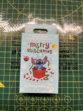 Merry Stitchmas Mystery Pin Disney Pin Badge 25th Anniversary